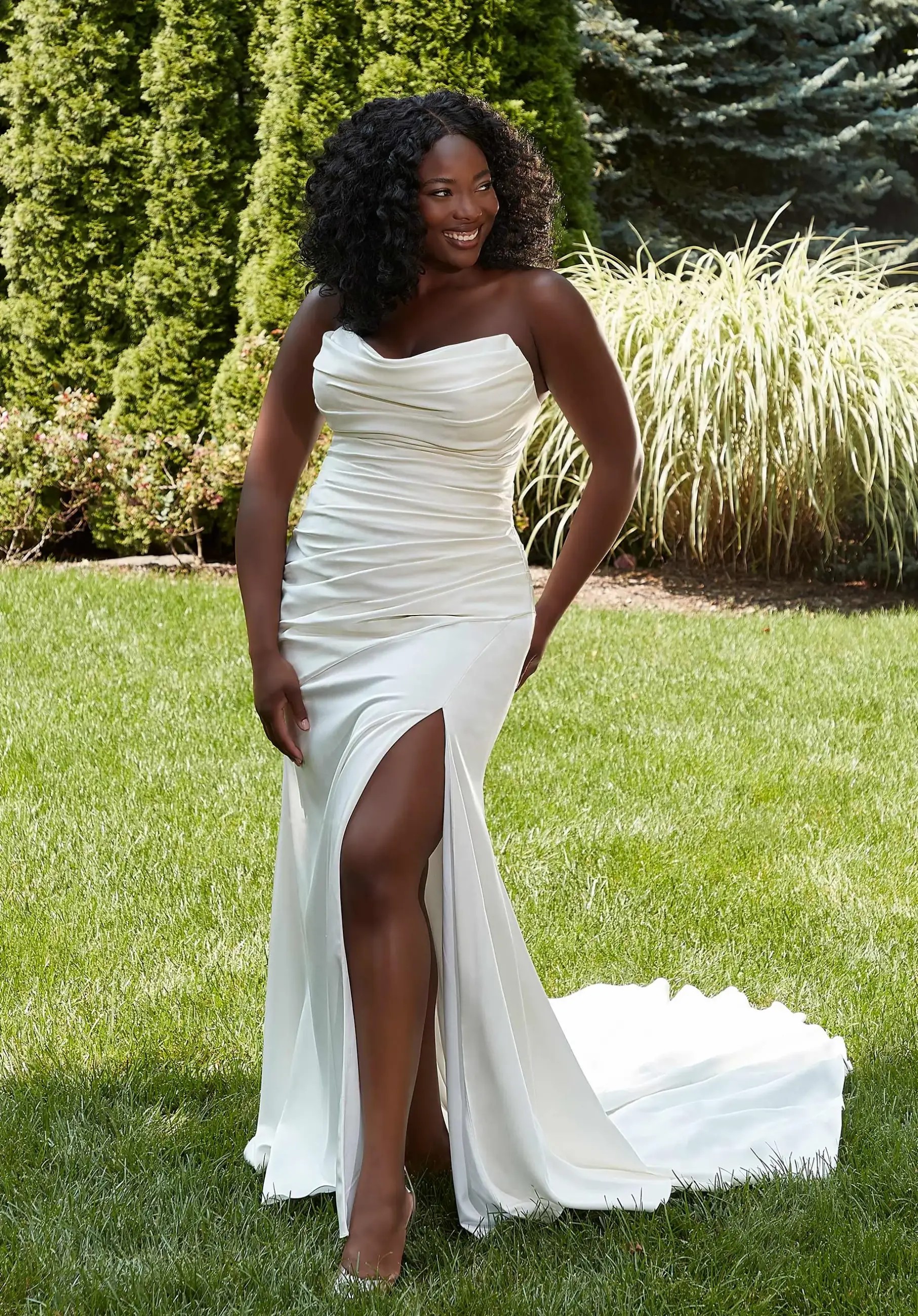 Spring Flings: Incorporating Seasonal Elements into Your Wedding. Mobile Image