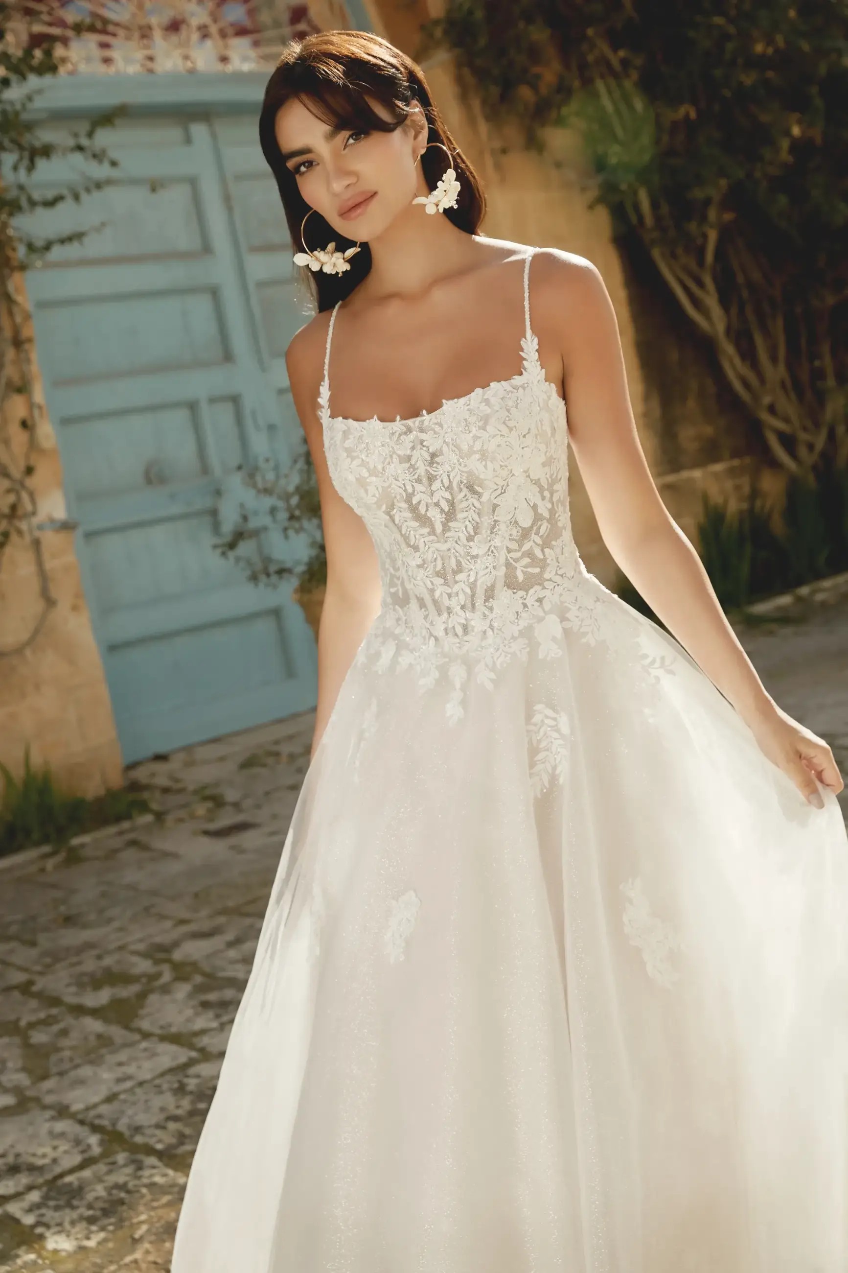 From Yes to Dress: A Timeline for Stress-Free Bridal Shopping Image