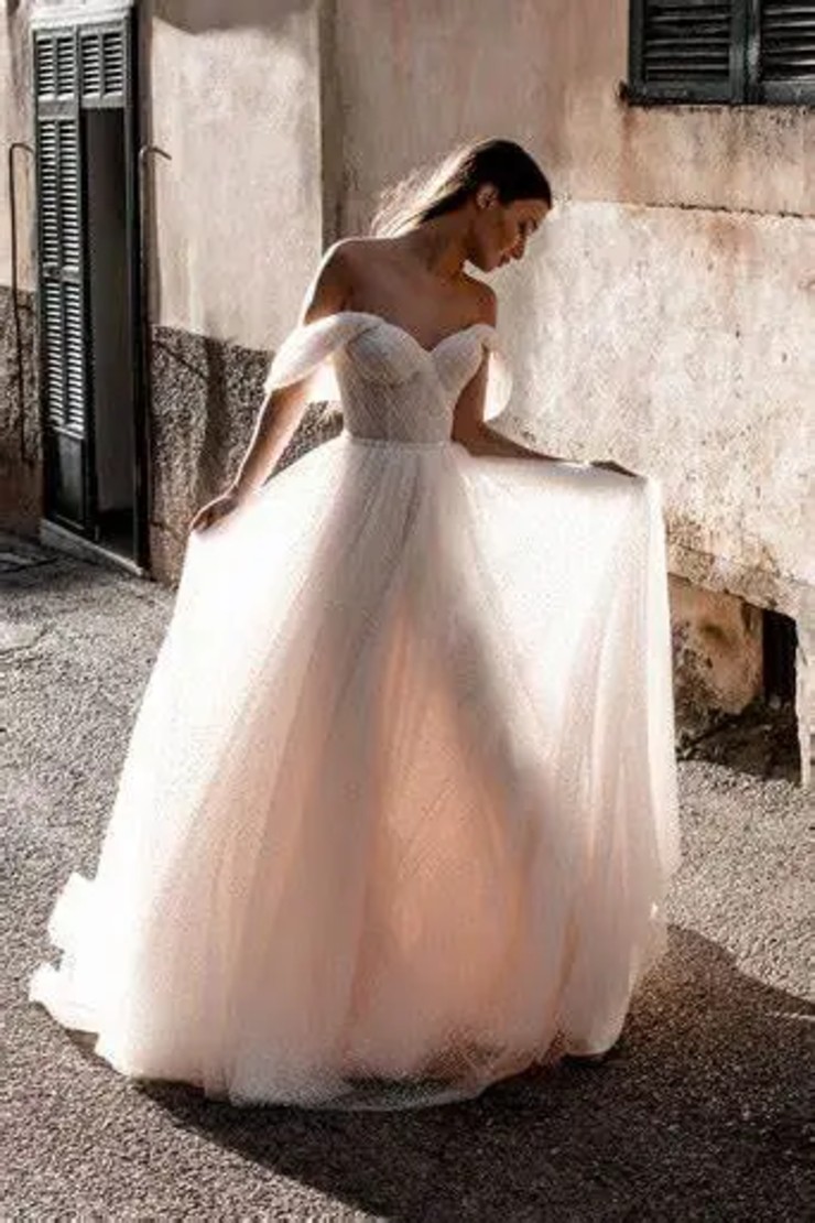 Allure Bridals E176 Default Thumbnail Image