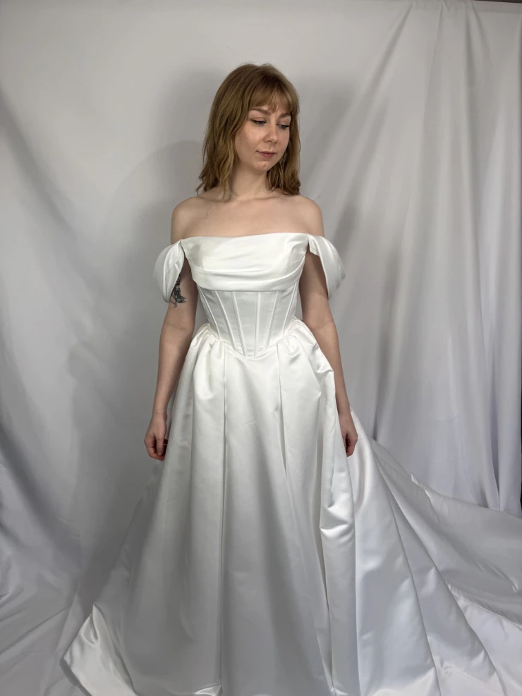 C&L Signature RVAN27 Default Thumbnail Image